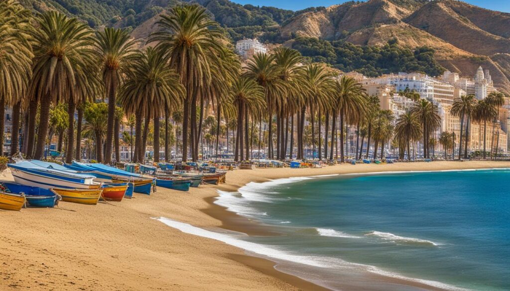 Strand und Küstenlinie von Malaga