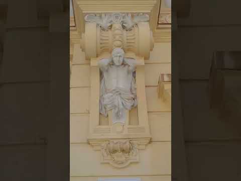 Exploring Málaga together