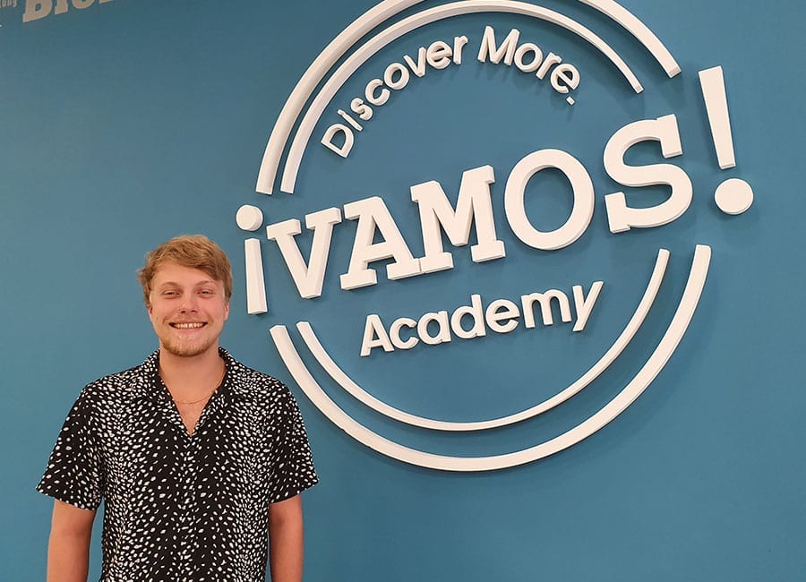 Vamos Spanish Academy Program Advisor Derek