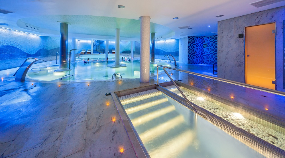 One of the Estepona's spas in its inside.