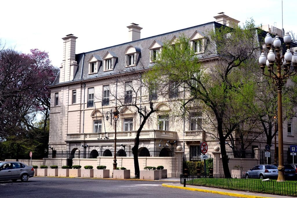 british embassy in buenos aires