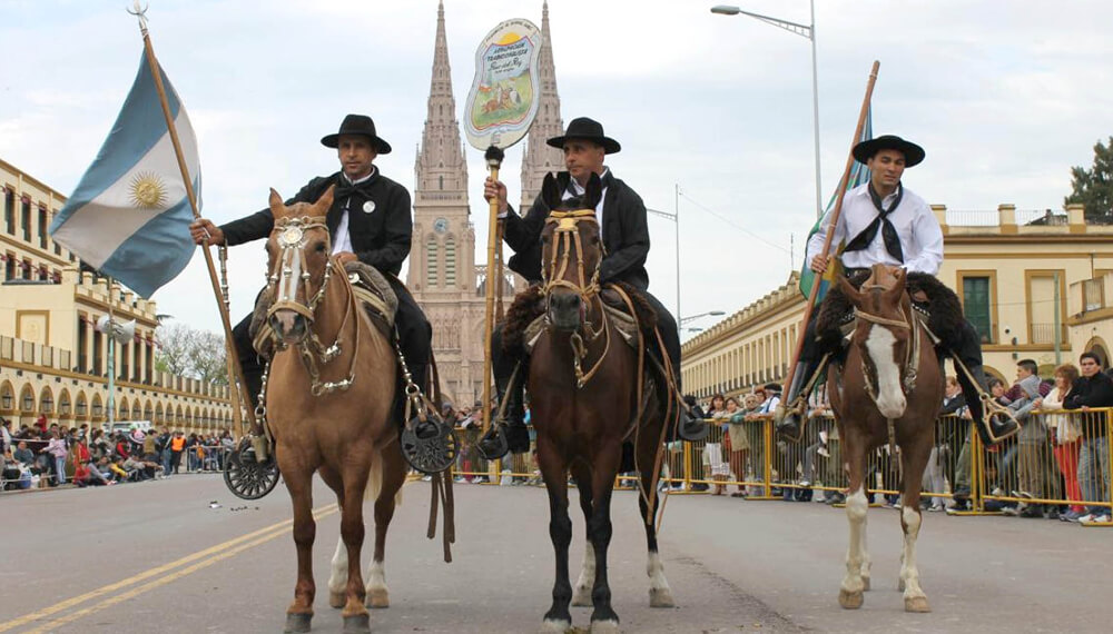 The art of the lasso - The Gaucho parade