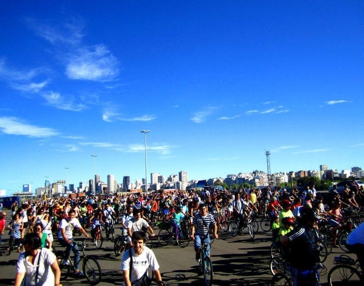 tons of people biking