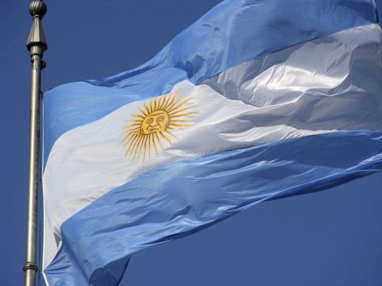 Argentina Patriotic Symbols - National Crest, Flag, Escarapela and Anthem